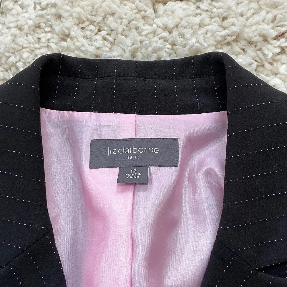 Three Piece Liz Claiborne Black Suit with Pink Pinstripes and Pink Lining - Picture 8 of 15